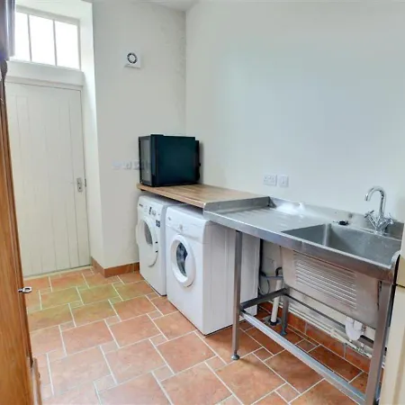 Clematis * Gilling East