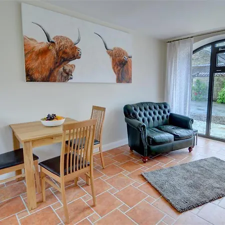 1 Bed In York Oc-y007 * Gilling East